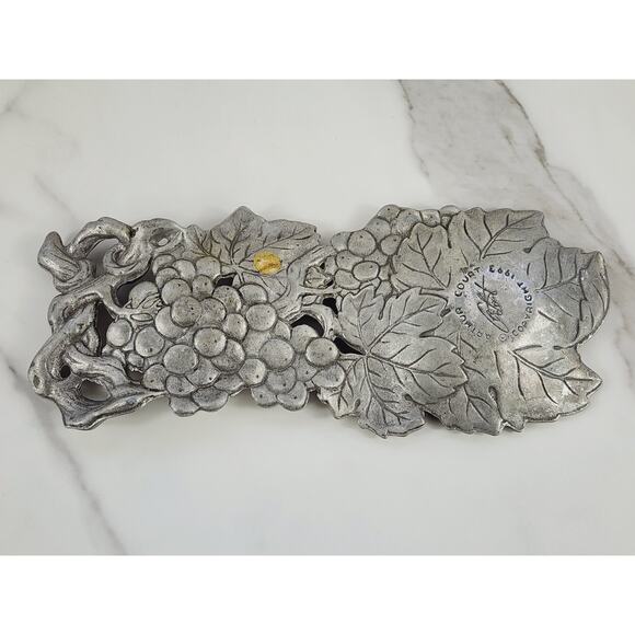 Arthur Court Grape Spoon Rest 8 1/2" 3D Vines Grapes 1993 Dinnerware Aluminum - Picture 9 of 15